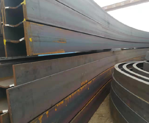 H�͸�����